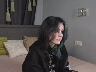 Offline quenna_fort on Flirt4Free