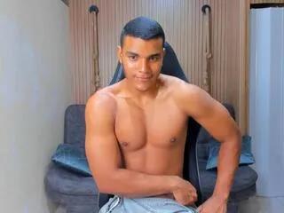 Offline ray_charlee on Flirt4Free