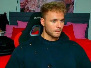 Freechat robin_rieff on Flirt4Free