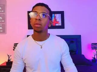 Offline romeo_kiing on Flirt4Free