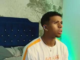 Flirt4Free romeo_kiing is Freechat romeo_kiing — Freechat on Flirt4Free