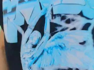 Offline romeo_kiing on Flirt4Free