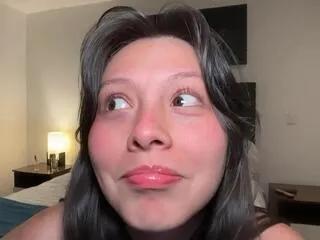 Offline ronnie_lotch on Flirt4Free