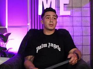 Offline ryan_hunt on Flirt4Free