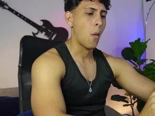 Offline ryan_walker on Flirt4Free