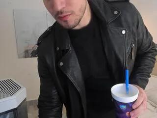 Offline ryan_ward on Flirt4Free