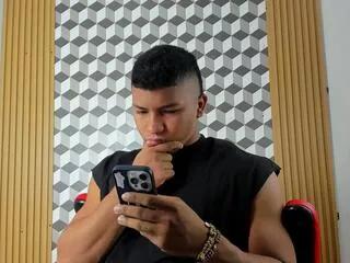 Offline ryu_stone on Flirt4Free