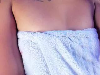 Offline sabrina_himss on Flirt4Free