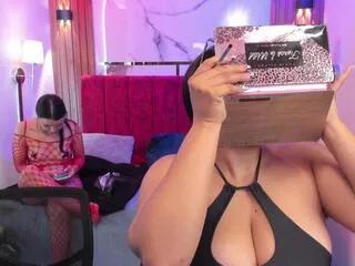 Offline sarha_watson_daniela_posada on Flirt4Free