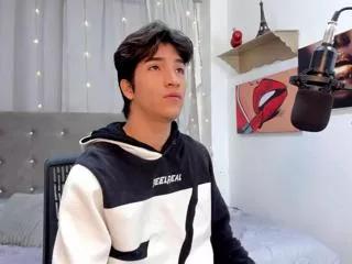 Offline sean_collinss on Flirt4Free