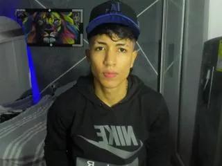 Freechat sean_scoth on Flirt4Free