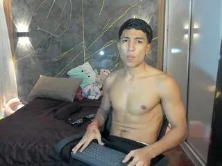 Freechat sean_scoth on Flirt4Free