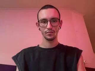 Offline sebastian_herrera on Flirt4Free