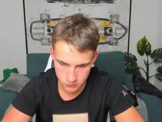 Offline simeon_krayev on Flirt4Free