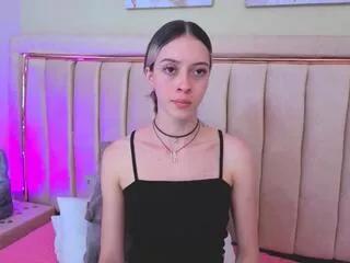 Offline sophiia_grey on Flirt4Free