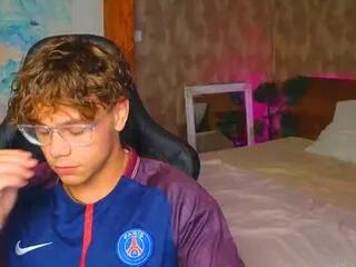 Offline spencer_roth on Flirt4Free