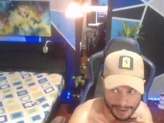 Offline steven_fish on Flirt4Free