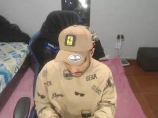 Offline steven_fish on Flirt4Free