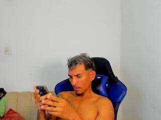 Offline stivens_aron on Flirt4Free