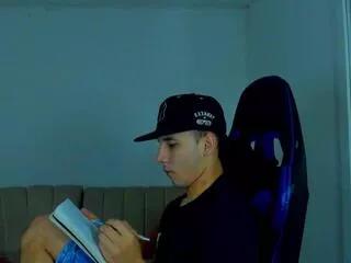 Offline stivens_aron on Flirt4Free