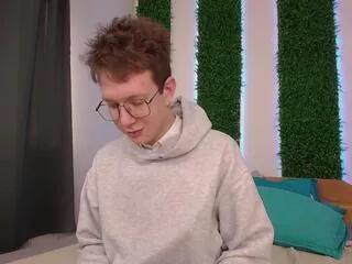 Freechat teddy_parker on Flirt4Free