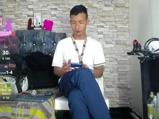 Offline theo_stone on Flirt4Free