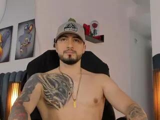 Offline thomas_marzo on Flirt4Free