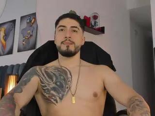 Offline thomas_marzo on Flirt4Free
