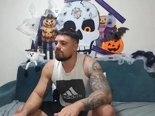 Offline tiberius_hunk on Flirt4Free