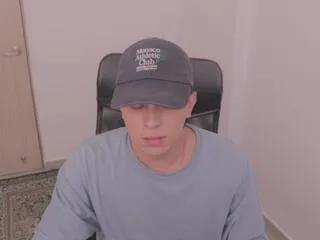 Offline tony_hoffa on Flirt4Free