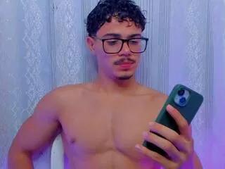 Offline travis_lewis on Flirt4Free
