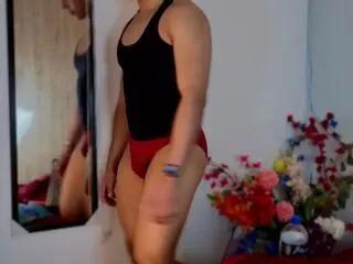 Freechat troye_williams on Flirt4Free
