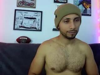 Offline tyler_brownn on Flirt4Free