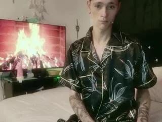 Offline tyler_thin on Flirt4Free