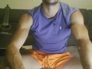 Offline victor_de_la_croix on Flirt4Free