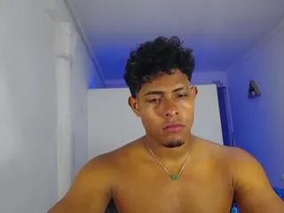 Offline xavier_bryant on Flirt4Free