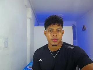 Offline xavier_bryant on Flirt4Free