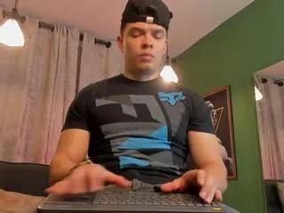 Offline yake_tyler on Flirt4Free
