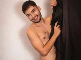 Offline yoggi_aron on Flirt4Free