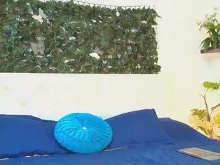 Freechat zane_maverick on Flirt4Free