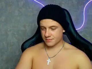 Offline zeke_carter on Flirt4Free