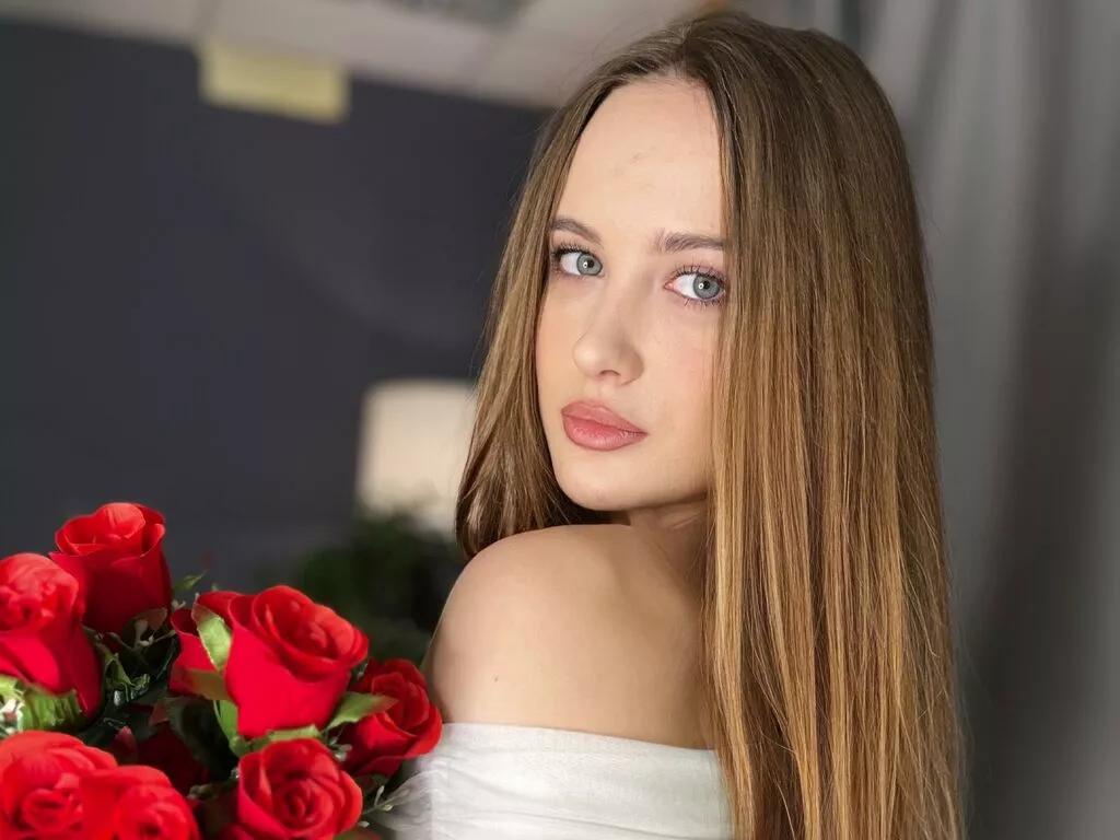 LiveJasmin AlbertaClem is Freechat AlbertaClem —  Flirtatious spirit who loves music and exploring the creative world. Anything that inspires me holds a special place in my heart.  Passionate about fitness and hitting the gym to stay active.  Cooking is my love language---whipping up...