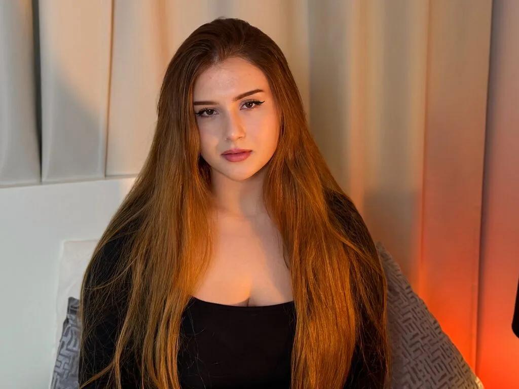 LiveJasmin Aliesie is Freechat Aliesie — Comedy and horror movies, rabbits, generosity, and honesty