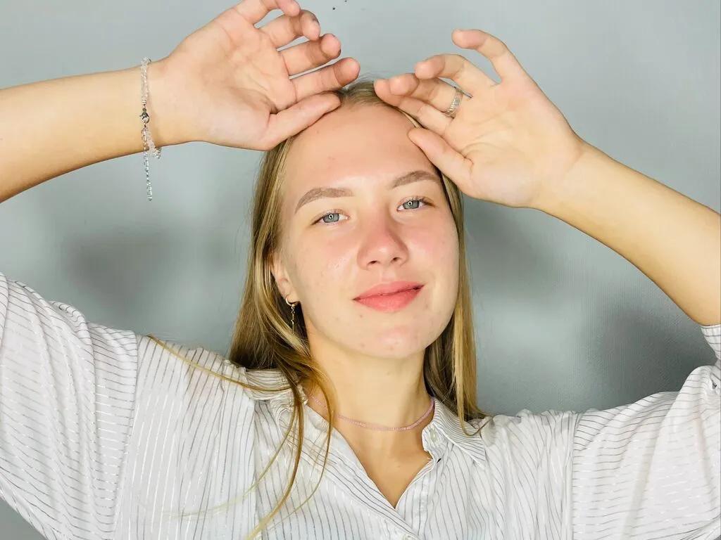 LiveJasmin BertaTurro is Freechat BertaTurro — My dream is to build my own restaurant or cafe, I hope I succeed. I love to cook, I love European cuisine. I love animals, in the future I want to have several dogs.