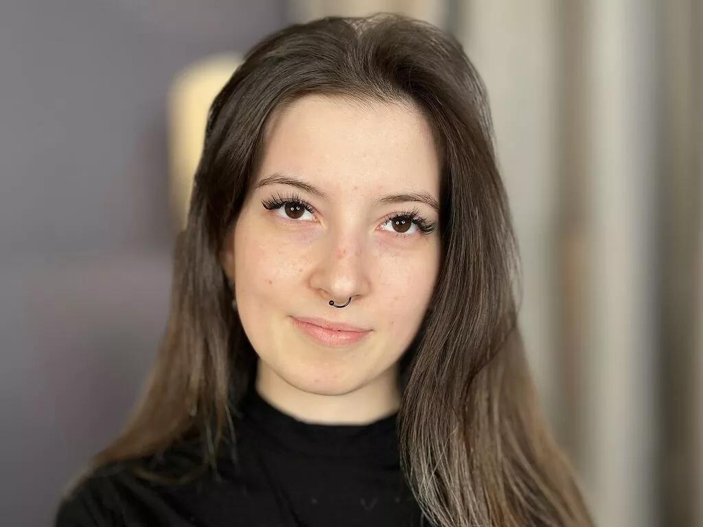 LiveJasmin HildDodson is Freechat HildDodson — Likes:  Passion, confidence, dance, and flirtation. Life's more fun when you're bold and playful.