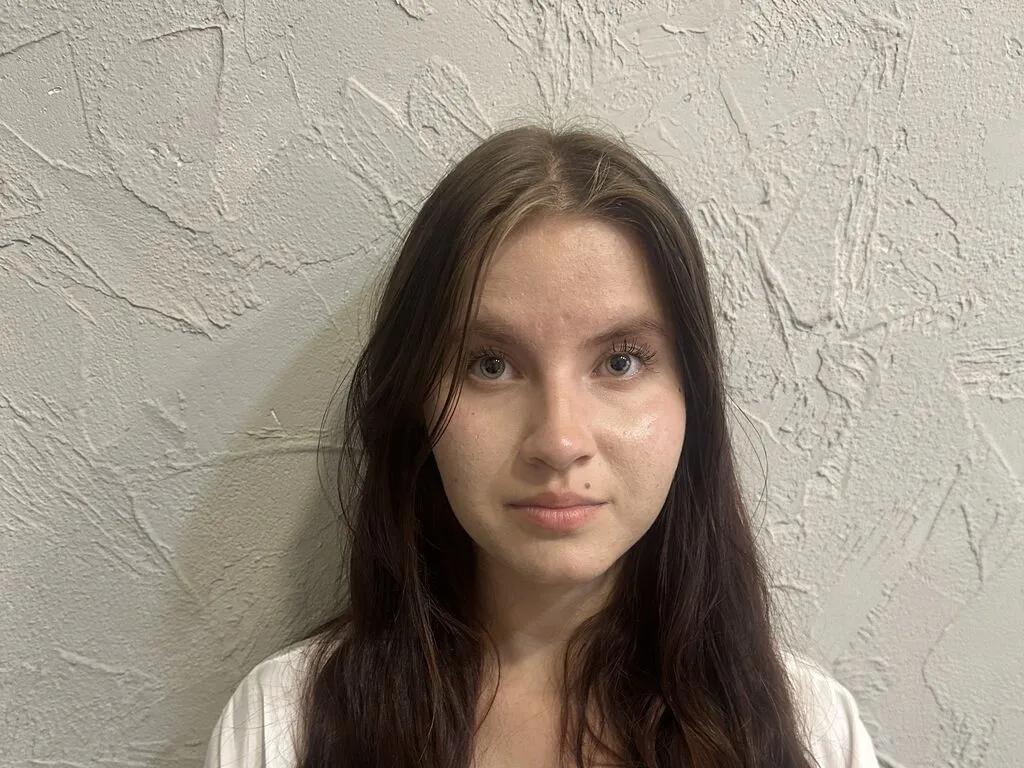 LiveJasmin KatyRhoades is Freechat KatyRhoades — I love gentle compliments, when a man takes the lead and makes me feel desired. I enjoy playful teasing, long conversations, and discovering fantasies together.