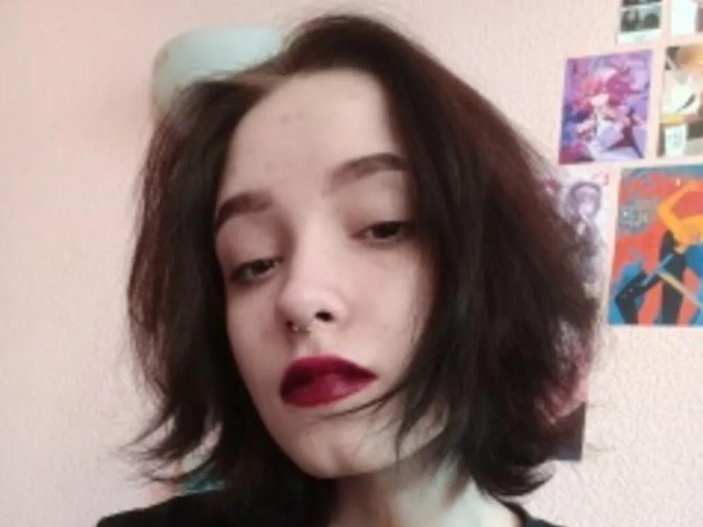 Offline LauraViolet on LiveJasmin