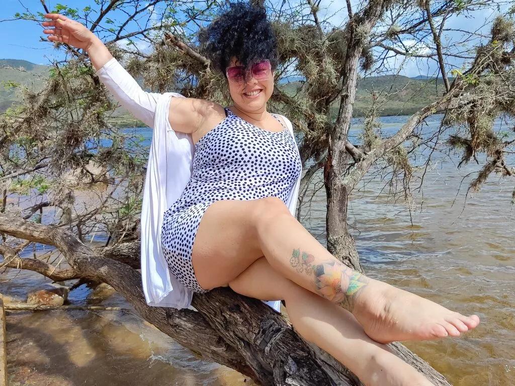 LiveJasmin LiaHamiltons is Freechat LiaHamiltons — That you treat me like a queen.