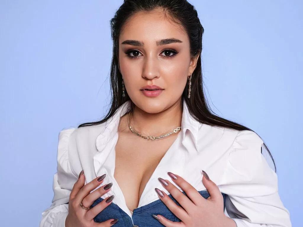 LiveJasmin LindeWhite is Freechat LindeWhite —    I will be happy to dance an alluring striptease for you and seduce you with my soft touches! Enjoy it!