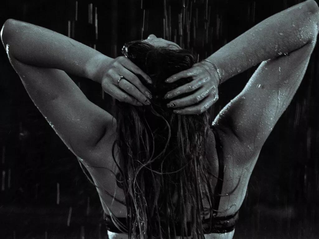 LiveJasmin LunaGros is Freechat LunaGros — Long talks, erotic costumes, I love both slow and sensual blowjobs and passionate deep throat. I love when my pussy is so wet that it squirts. I like to make you hard and explode from these emotions with you all... I love any fetishes and I am ready...